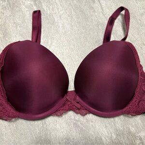 Victoria's Secret Dream Angels push-up lace bra 36C
